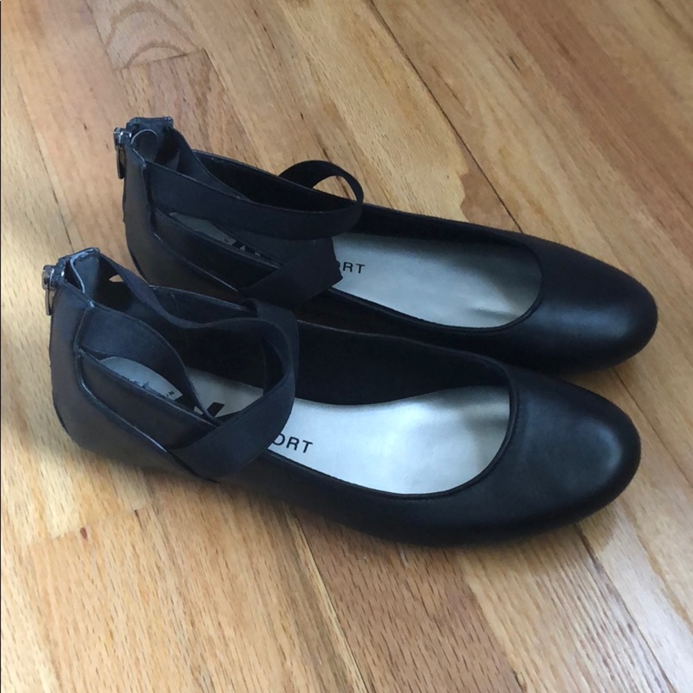 Anne Klein Sport flats